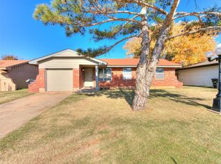 749 SW 1st St, Moore, OK 73160