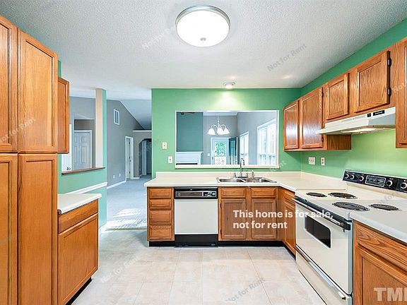 4th image of 5204 Pickford Pl