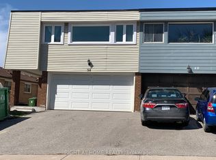 38 Lynch Rd, Toronto, ON M2J 2V5