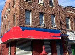 83 Dumont Ave, Brooklyn, NY