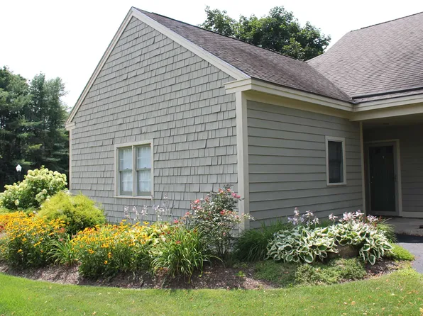388 Western Avenue #D4, Henniker, NH 03242