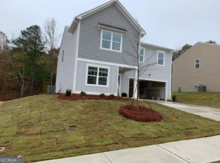 312 Shepard Dr, Dawsonville, GA