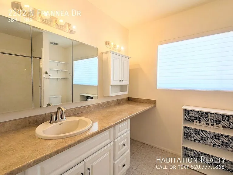 2202 N Frannea Dr — Photo 18