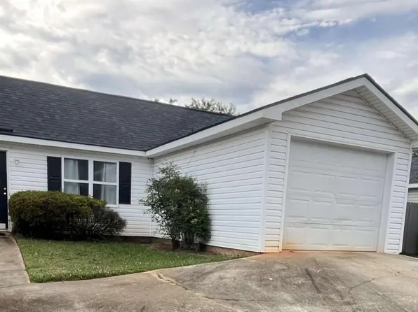 440 Hollow Ridge Dr, Athens, GA 30607