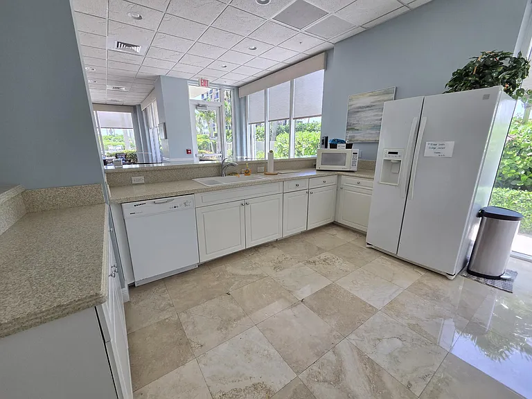5049 N Highway A1A #602 — Photo 44
