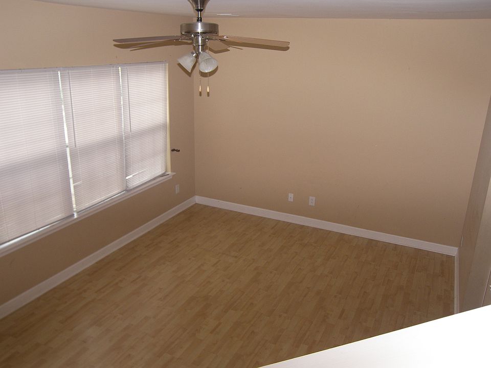 Living Room (2)_06262014