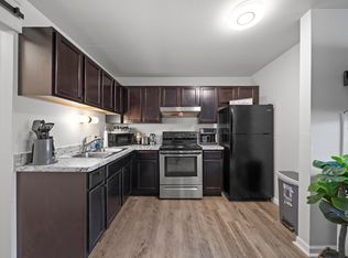 8301 16 1/2 Mile Rd #19D76D14F, Sterling Heights, MI 48312