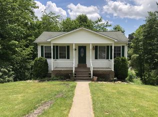 130 Hunting Hills Dr, Beckley, WV 25801
