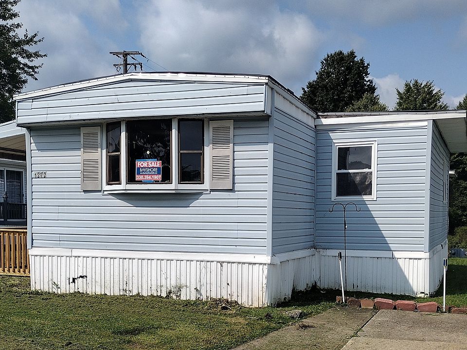 2nd image of 1272 N Park Dr