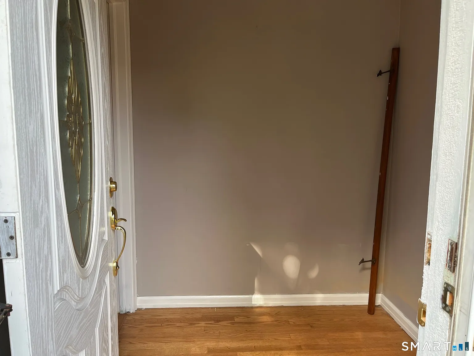 2 bed, 1.0 bath, 832 sqft, $1,700 — Photo 2