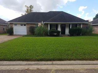 959 Bullrun Dr, Jackson, MS 39272