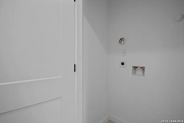 131 Chicago Blvd — Photo 21