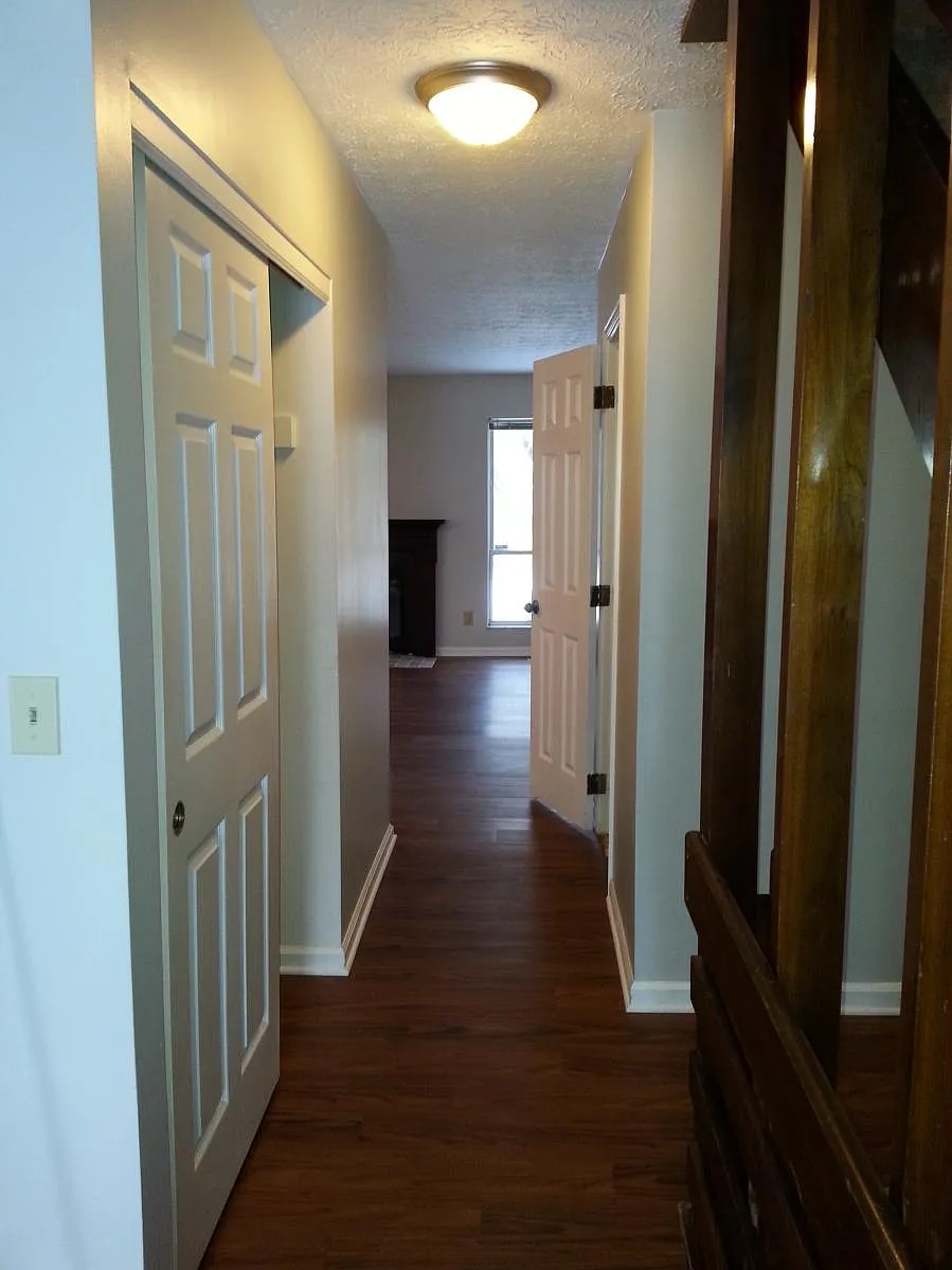Plenty of Storage Hallway - 1188 Worthington Heights Blvd