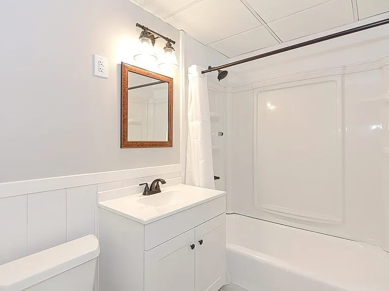 76 Holman St #2 — Photo 16