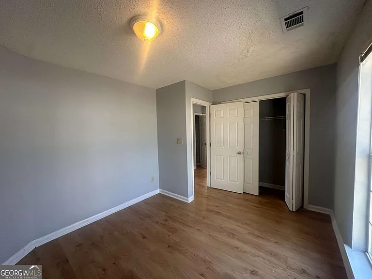 471 Eagles Crossing Cir — Photo 16