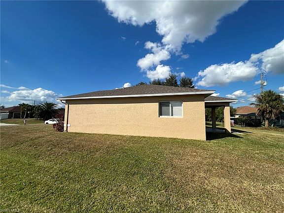 3rd image of 813 SW 10th PL