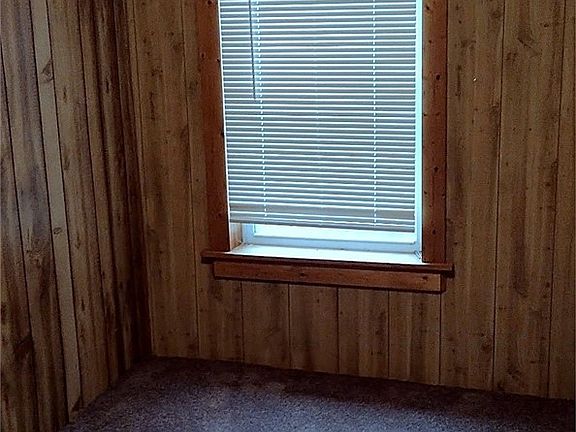 4th image of 112 Hillside Ave