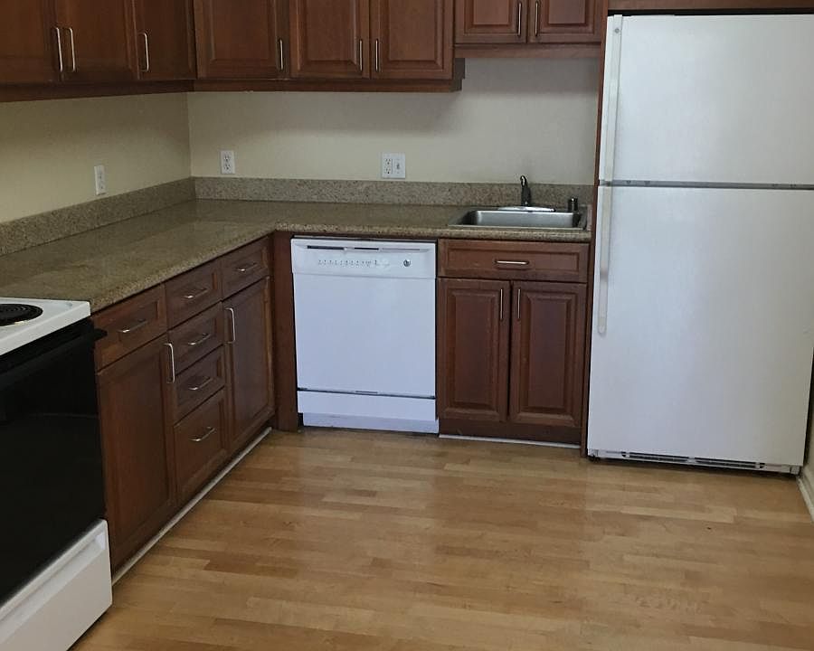 1st image of 3445 Geary Blvd APT 304