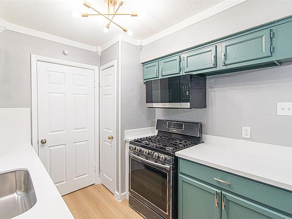 5th image of 12906 Southspring Dr