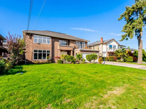 11880 Aztec St, Richmond, BC V6X 1H8