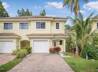 929 Imperial Lake Rd, West Palm Beach, FL 33413