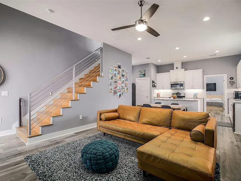 7607 Providence Ave #A — Photo 2
