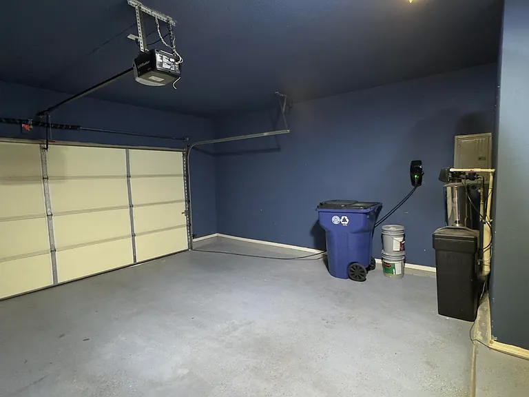 7665 Mundy Creek Dr — Photo 25