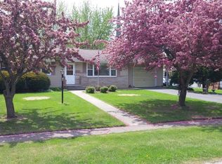 419 E 7th St, Minonk, IL 61760