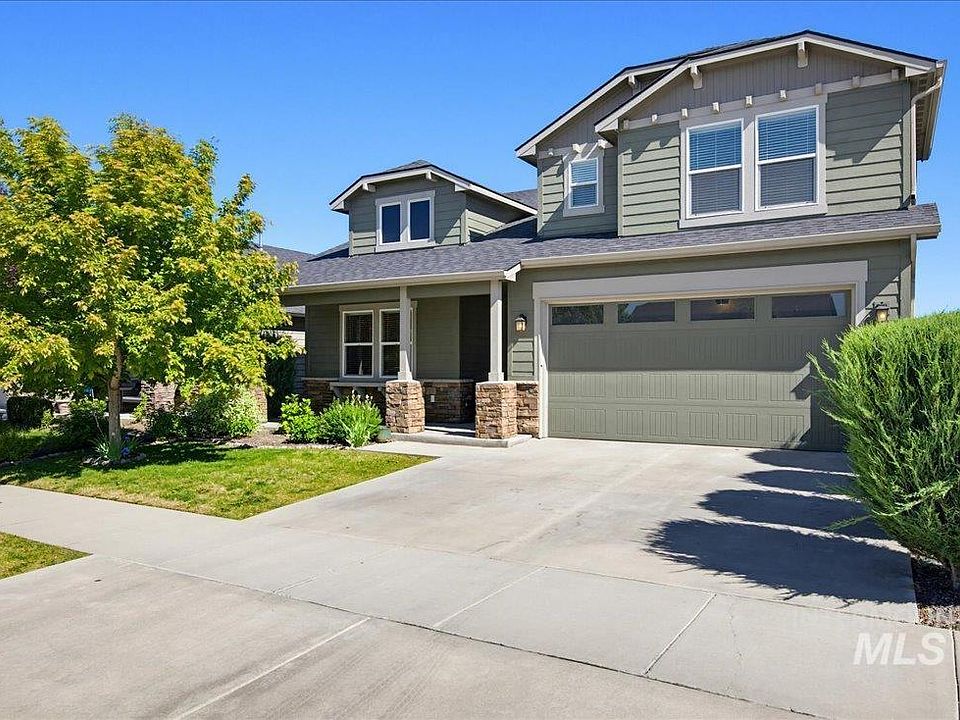 1st image of 12460 W Azure St