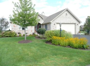 101 Palmer Pl, Lake Geneva, WI 53147