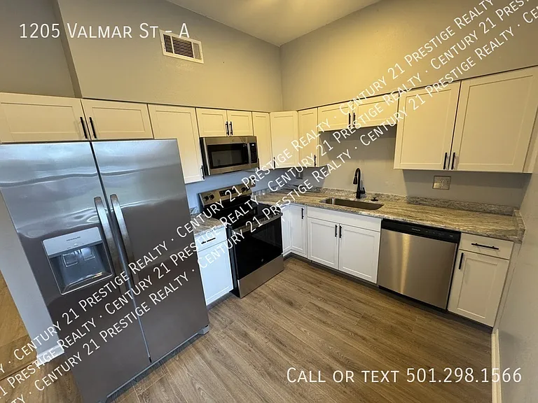 1205 Valmar St #A — Photo 8