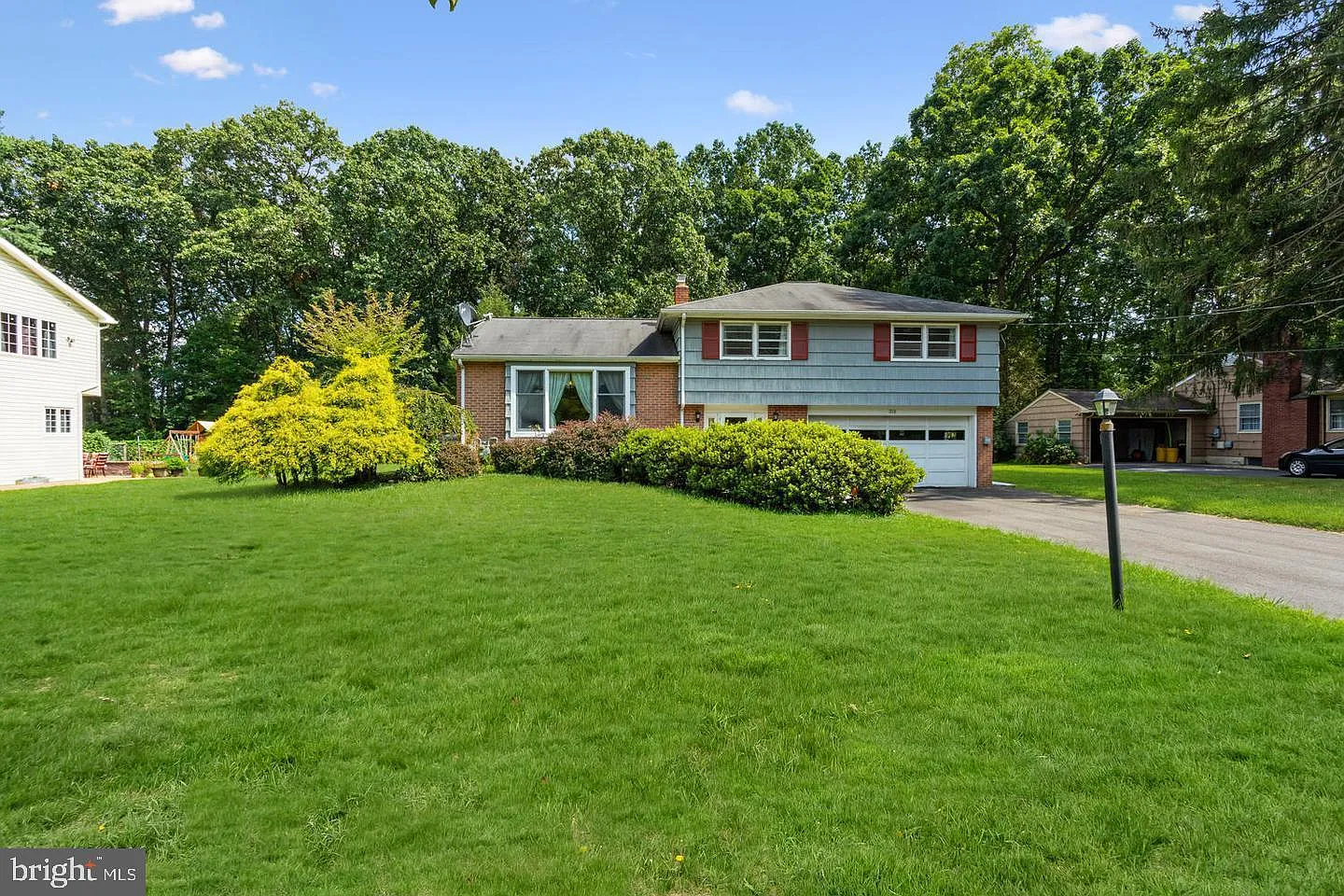 3 bed, 2.5 bath, 1747 sqft, $3,500 — Photo 1
