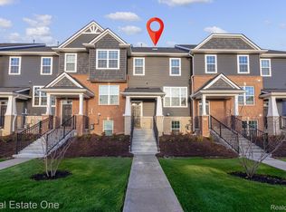 378 N Sydney Ct, Plymouth, MI