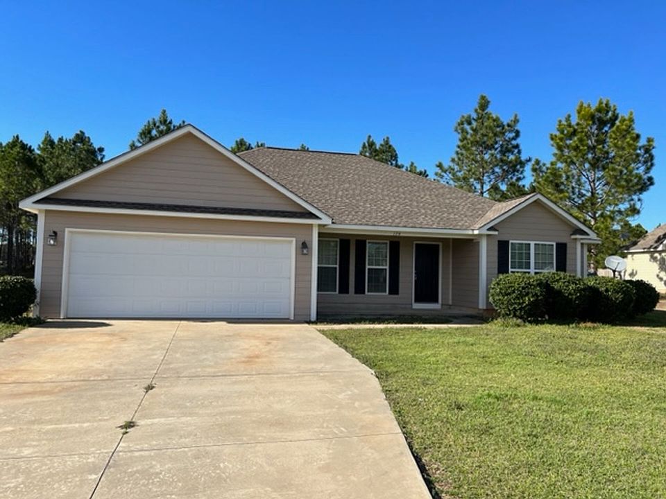 1st image of 174 White Oak Dr