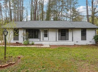2904 Tiffany Dr SW, Marietta, GA 30008