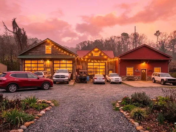 731 Progress Rd, Ellijay, GA 30540