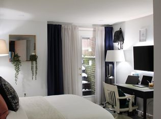 3417 Brown St NW APT 1, Washington, DC 20010