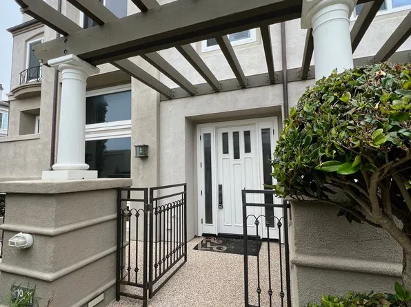 19411 Surfset Dr, Huntington Beach, CA 92648