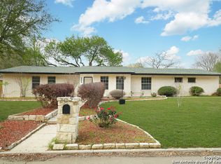 202 Shalimar Dr, Castle Hills, TX 78213