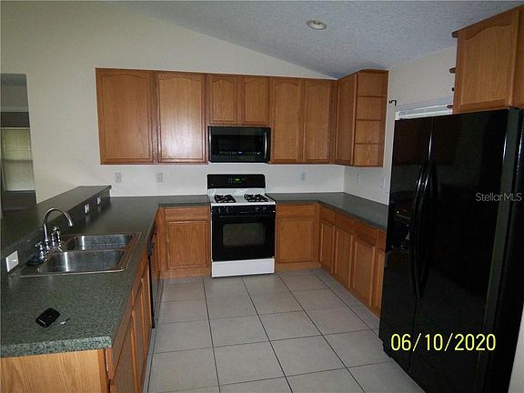 3rd image of 12121 Still Meadow Dr