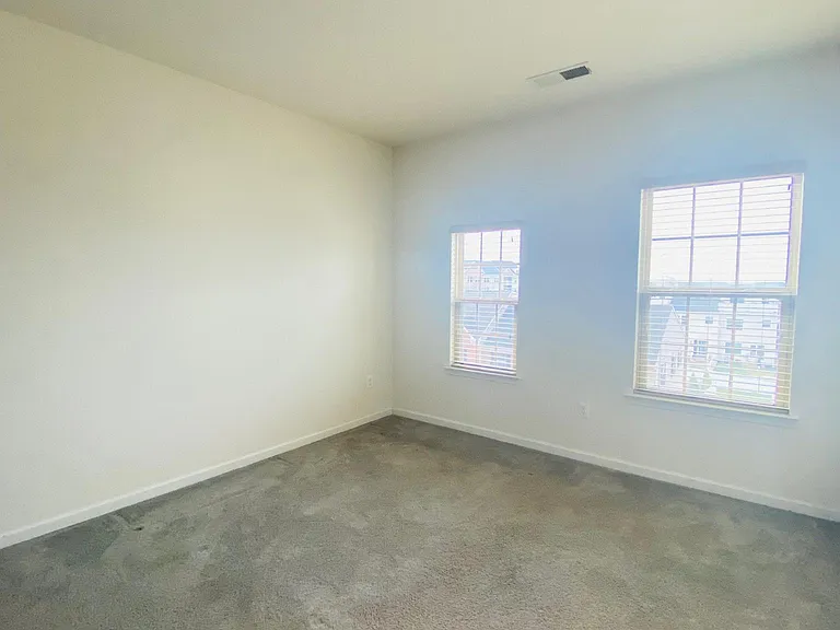6426 Walcott Ln — Photo 15