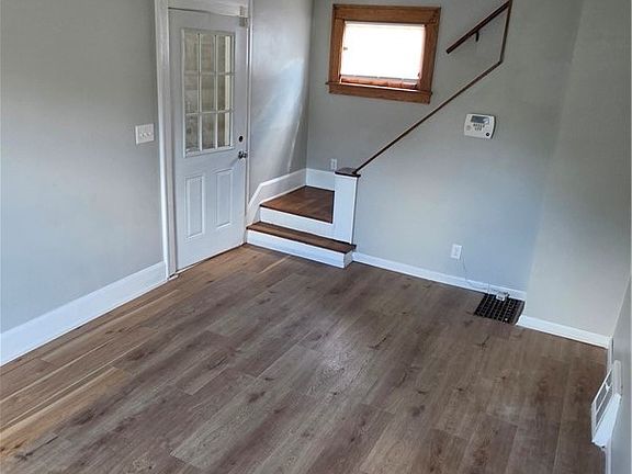 5th image of 2236 8th St NW