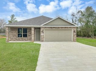12275 Lake Conroe Hills Dr, Willis, TX 77318