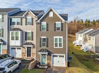 62 Hewstone Ct, Morgantown, WV 26501