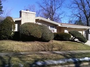 2400 Hyde Park Ave, Waukegan, IL 60085