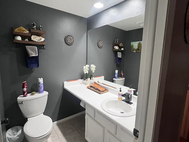 120 W Rockrimmon Blvd #303 — Photo 5