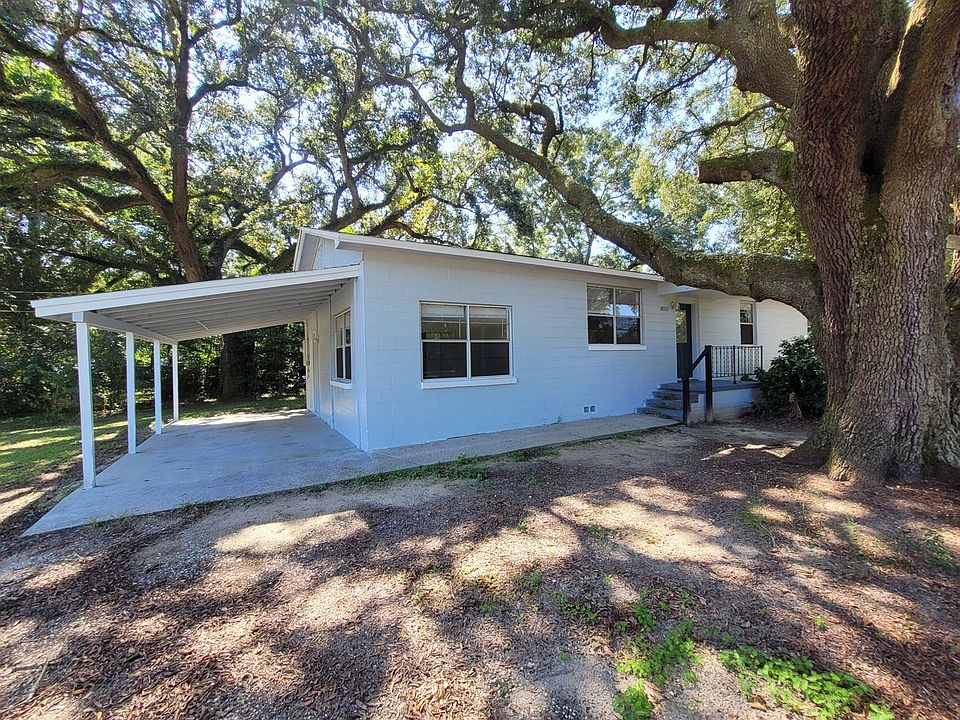 1st image of 8010 Beaver Cir