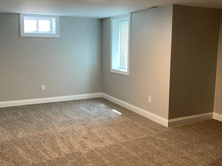 4917 Charlemar Dr — Photo 20