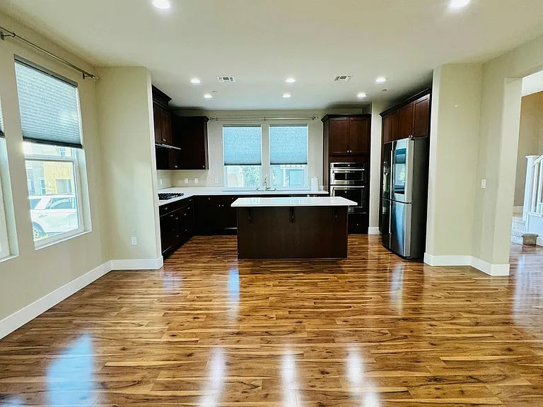 4285 Trolan Ln — Photo 8