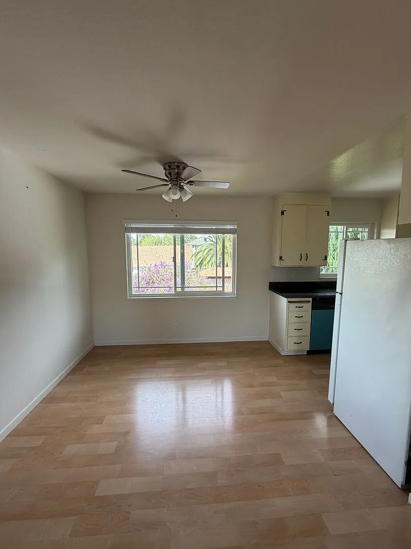 Modern 2BR/1BA in the Heart of Redwood City — Photo 4